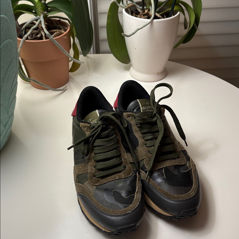 Valentino Gravani Rockstud green Camo Sneakers- 37-NFS do not buy